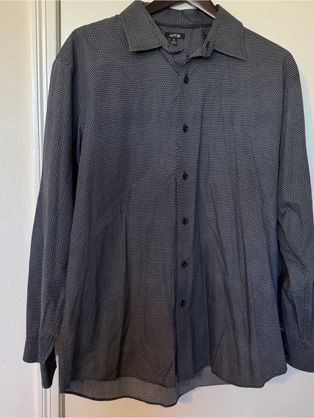 Apt. 9 Men's Black and White Micro-Pattern Dress Shirt